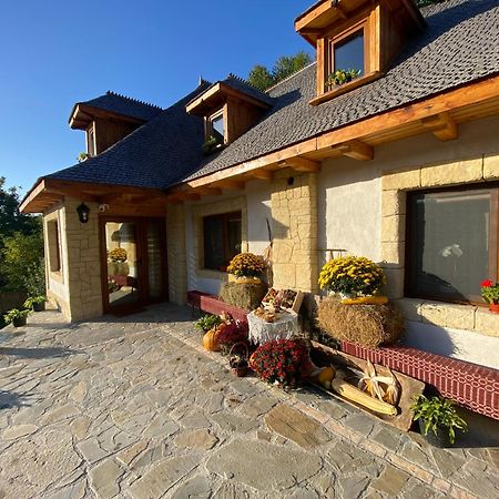 Villa Casa Cu Sindrila Vălenii de Munte Exterior foto