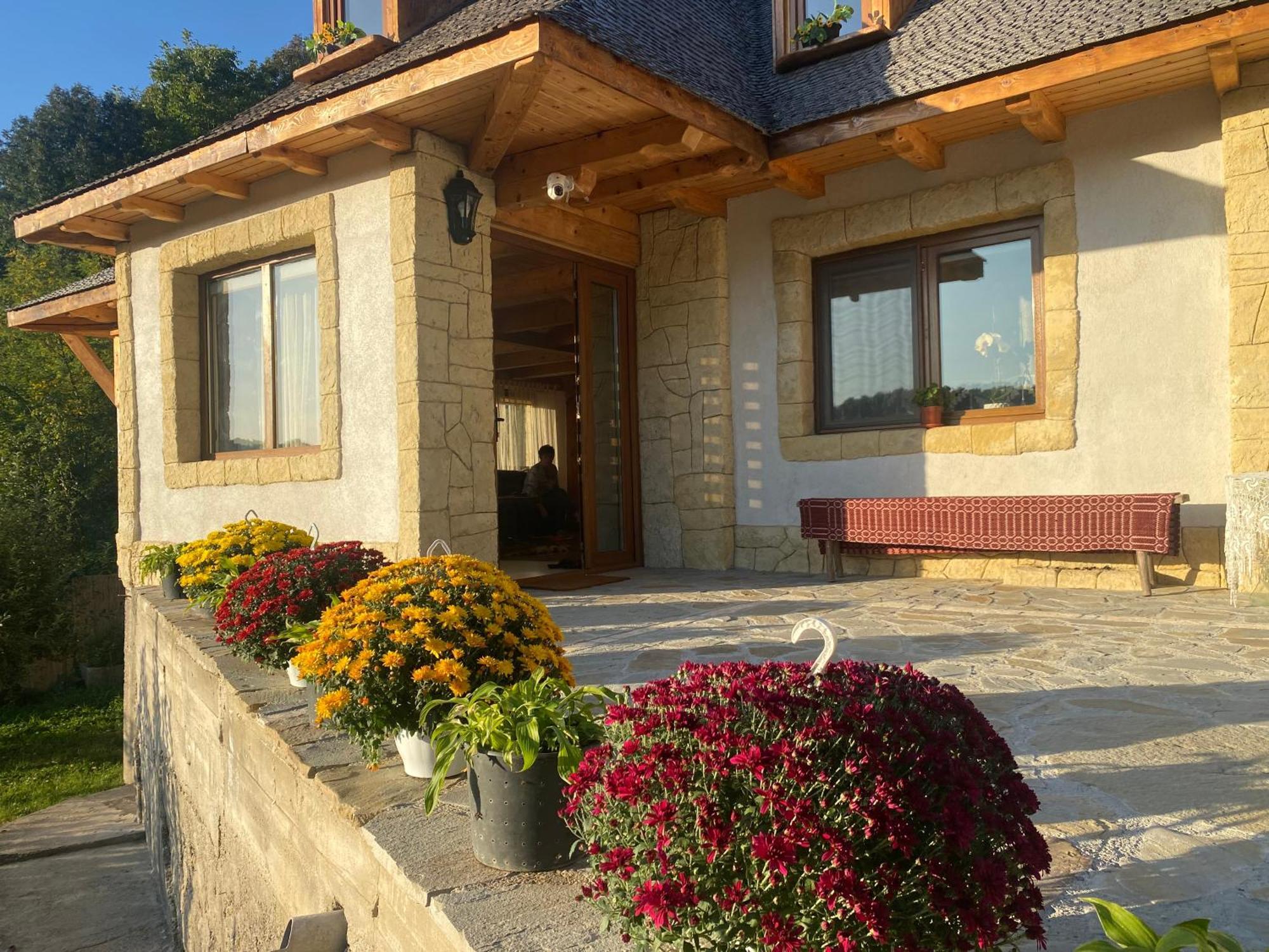 Villa Casa Cu Sindrila Vălenii de Munte Exterior foto