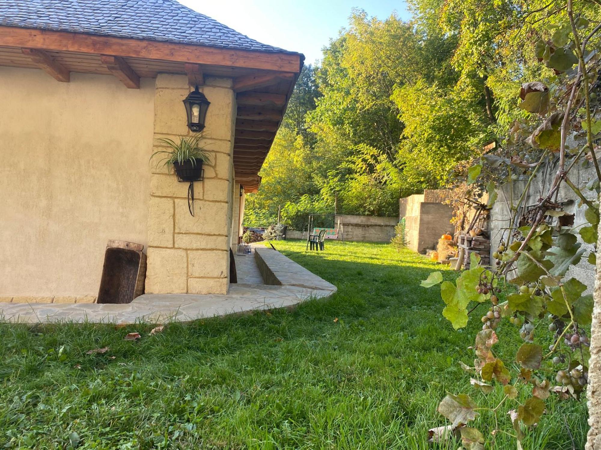 Villa Casa Cu Sindrila Vălenii de Munte Exterior foto