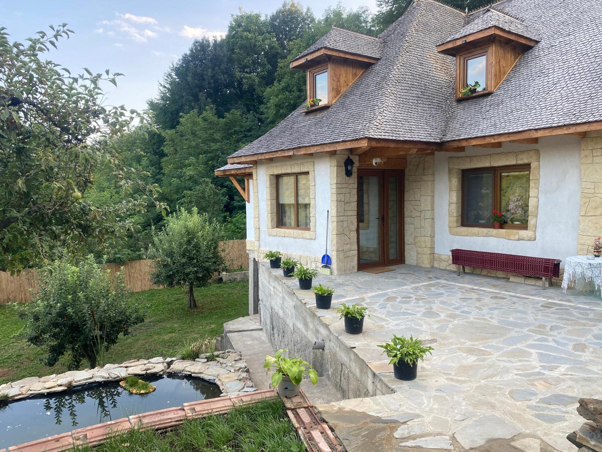 Villa Casa Cu Sindrila Vălenii de Munte Exterior foto