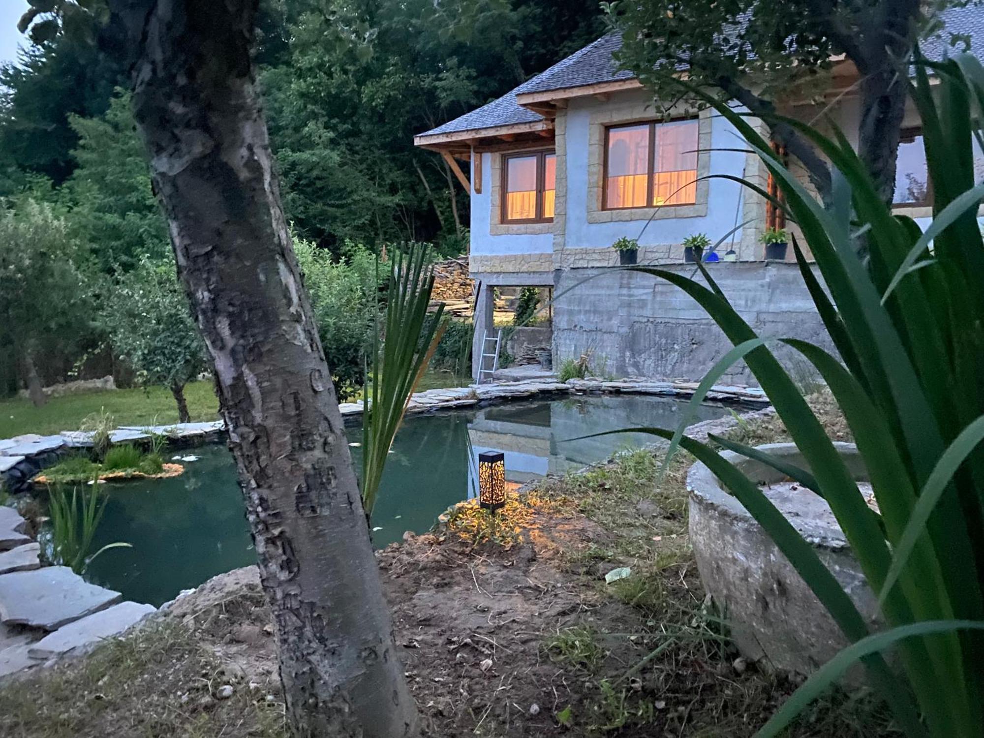 Villa Casa Cu Sindrila Vălenii de Munte Exterior foto